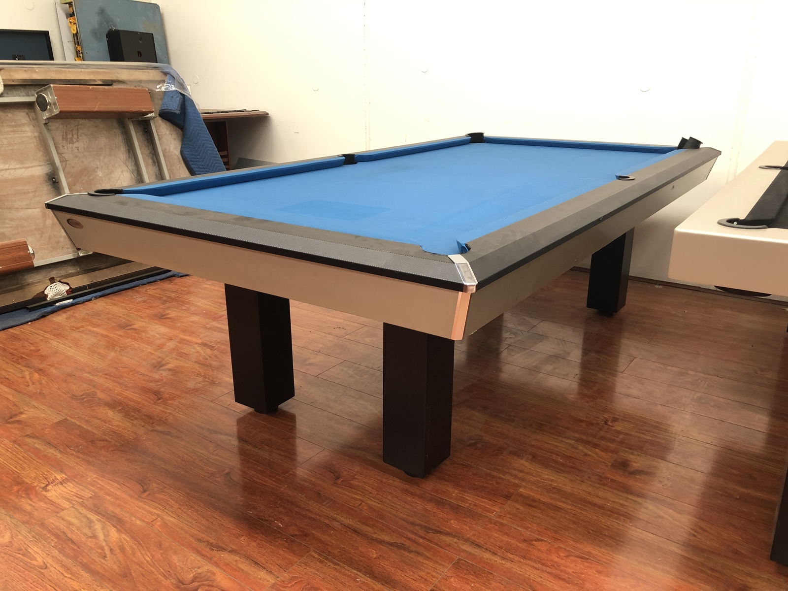 Special8 Foot Slate Penthouse Billiard Table