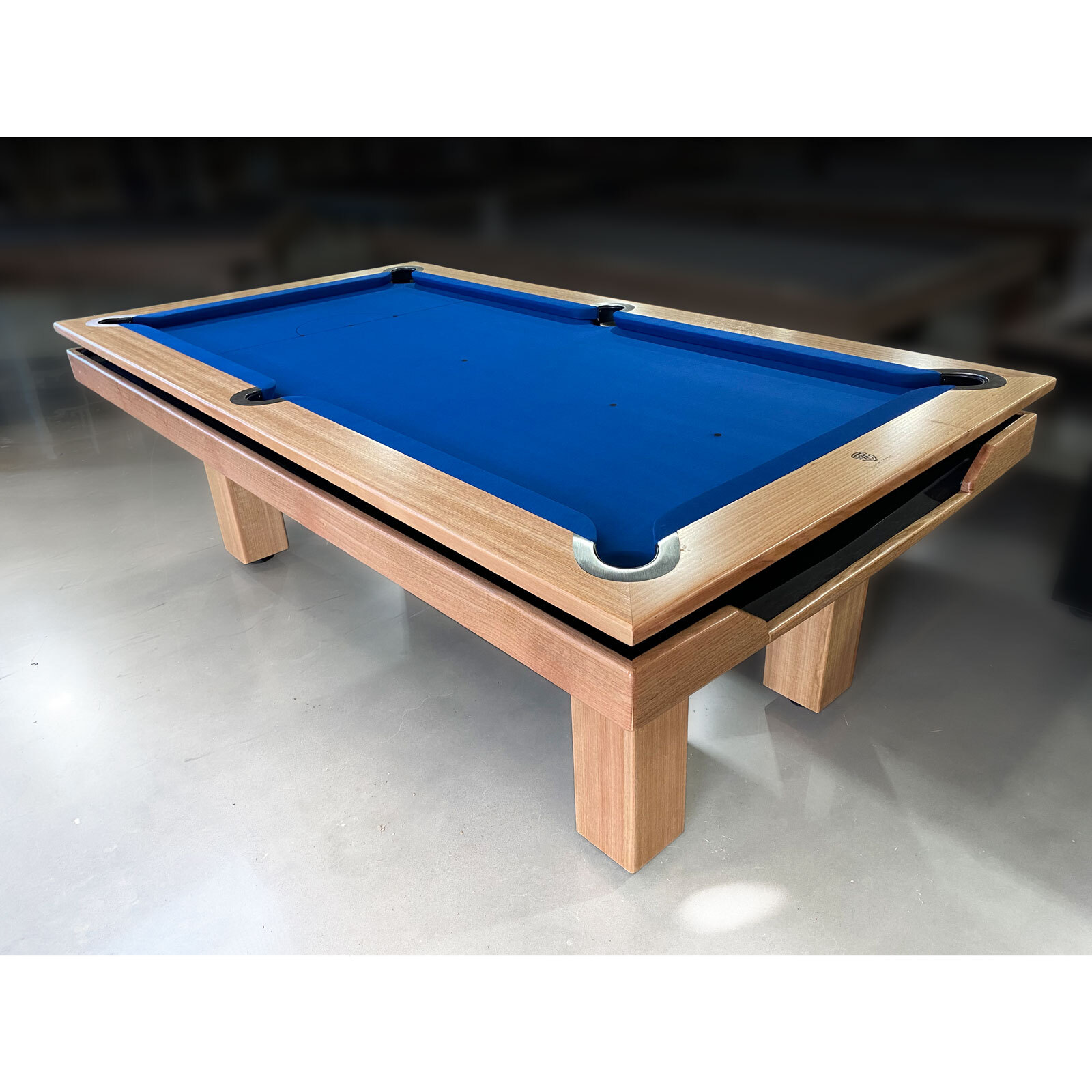 7 Foot Slate Regent Rise Pool Billiards Table, Auto [Timber: Tassie Oak]